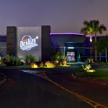 Deslize Motel 2 Уберландия Экстерьер фото